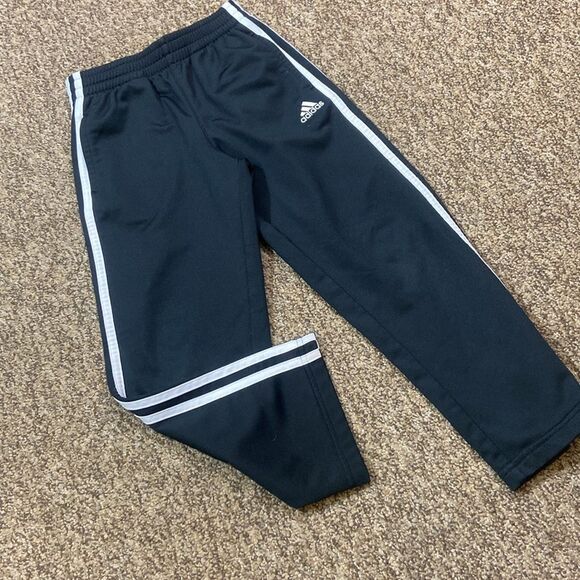 Adidas Kids Black Track Pants Size 6 - Picture 1 of 13